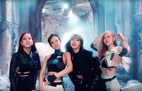blackpink videos .